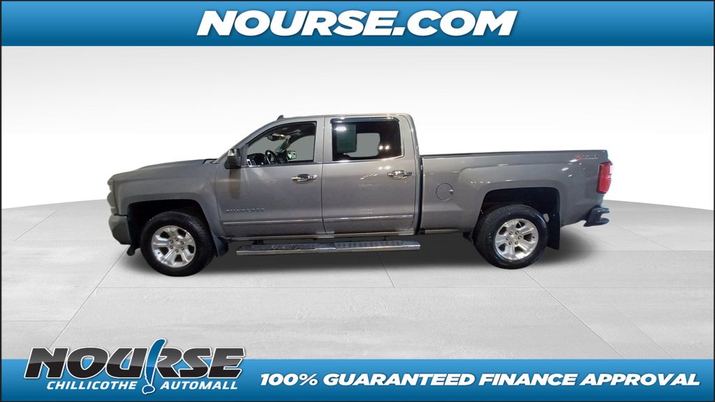 2017 Chevrolet Silverado 1500 LTZ photo 2
