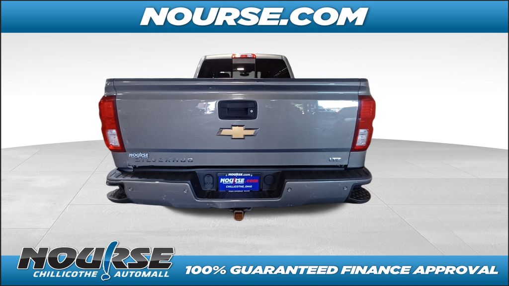 2017 Chevrolet Silverado 1500 LTZ photo 4