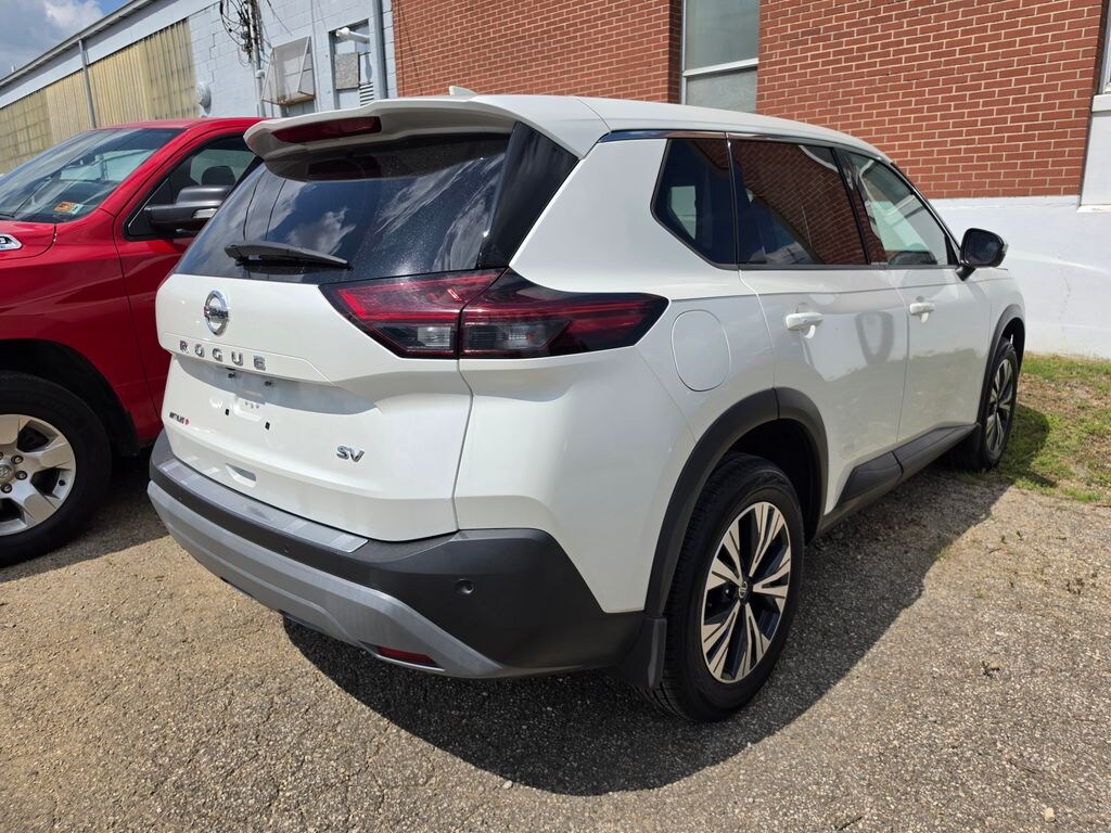 Used 2021 Nissan Rogue SV SUV