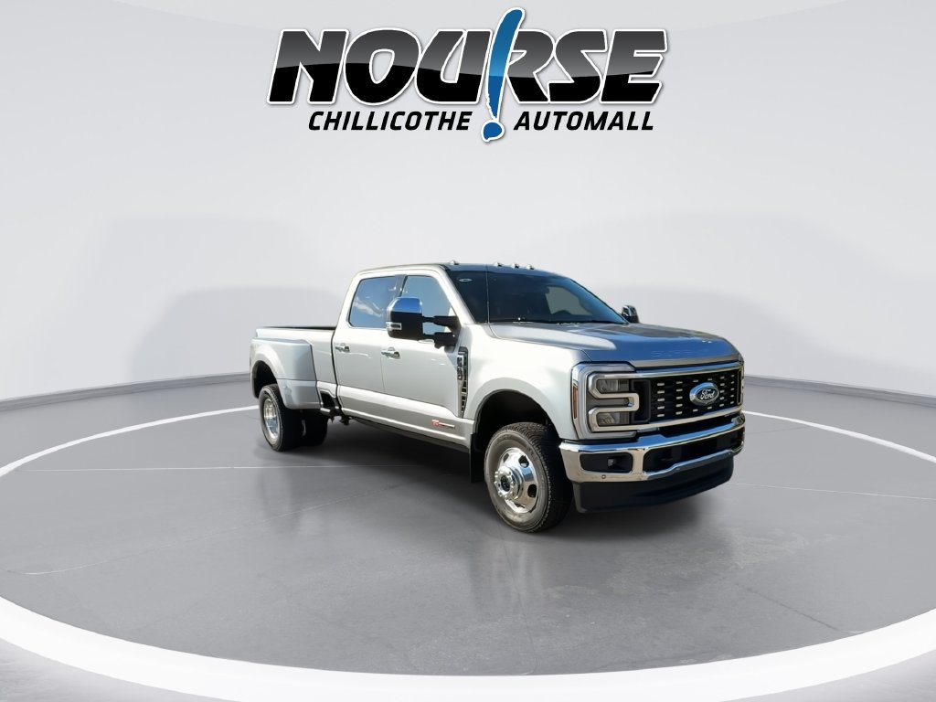 New 2027 Ford F-350 Lariat Truck Crew Cab