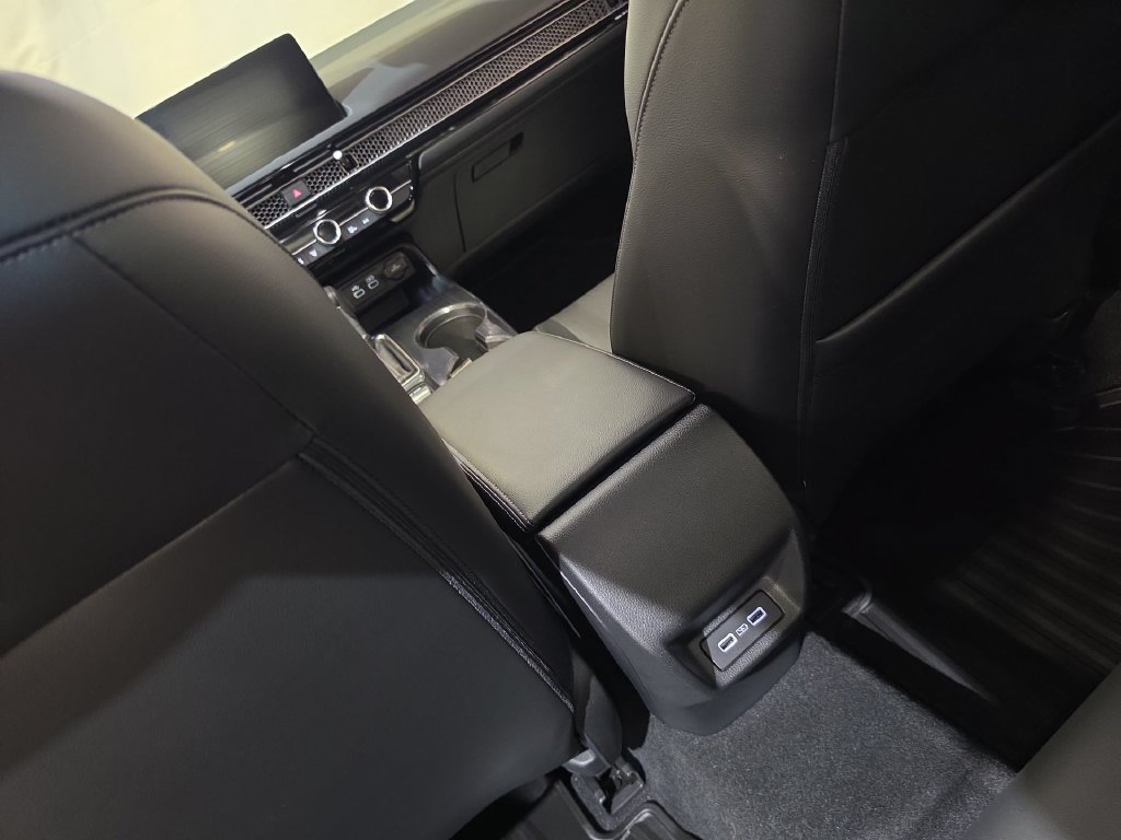 2024 Honda Civic Touring - Photo 23