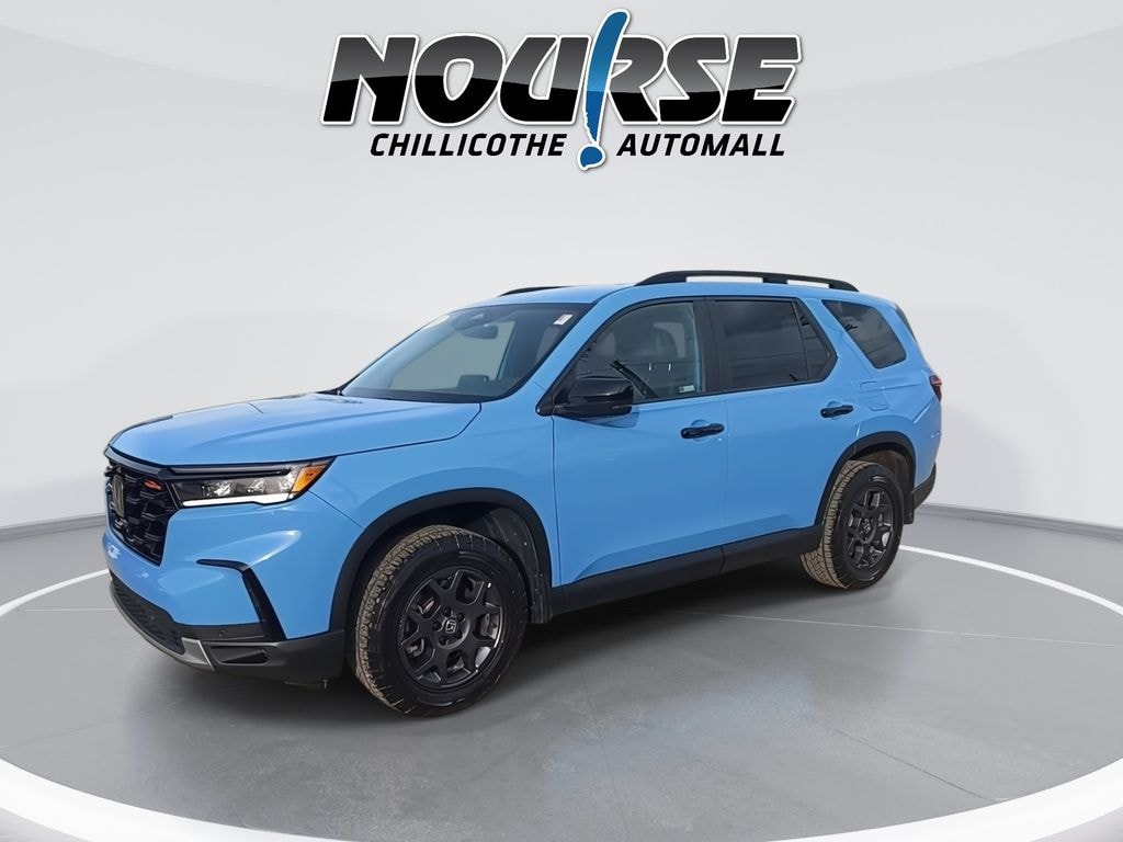 Certified 2025 Honda Pilot TrailSport SUV