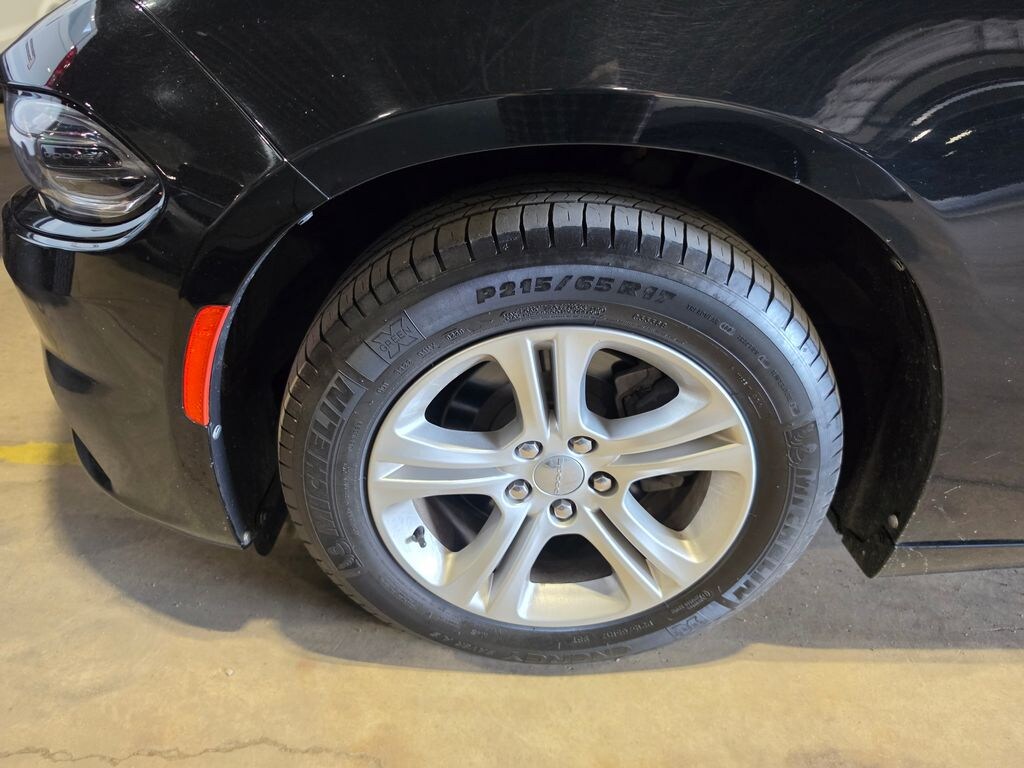 Used 2020 Dodge Charger SXT Sedan