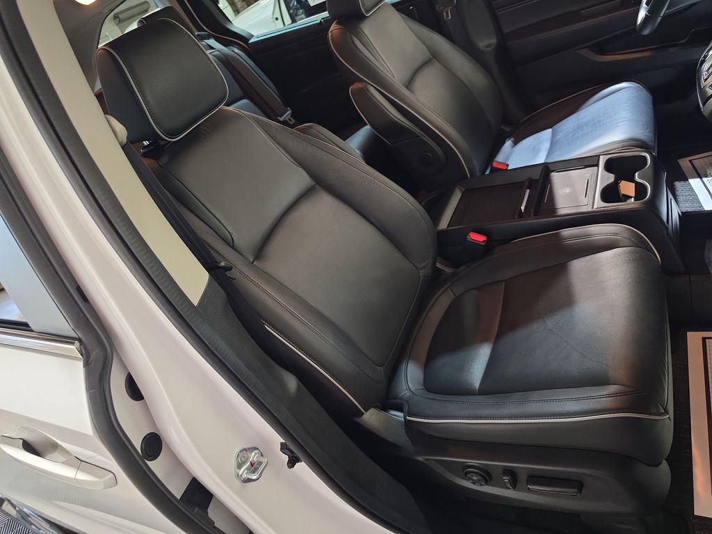 2025 Honda Odyssey Touring - Photo 27