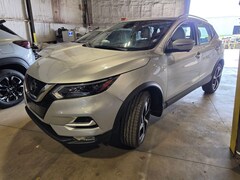 2022 Nissan Rogue Sport SL SUV JN1BJ1CW1NW485896