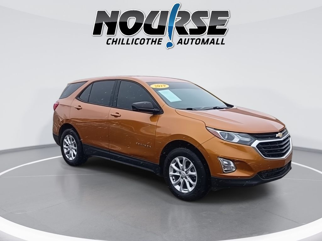 Used 2019 Chevrolet Equinox LS with VIN 2GNAXSEVXK6212972 for sale in Chillicothe, OH