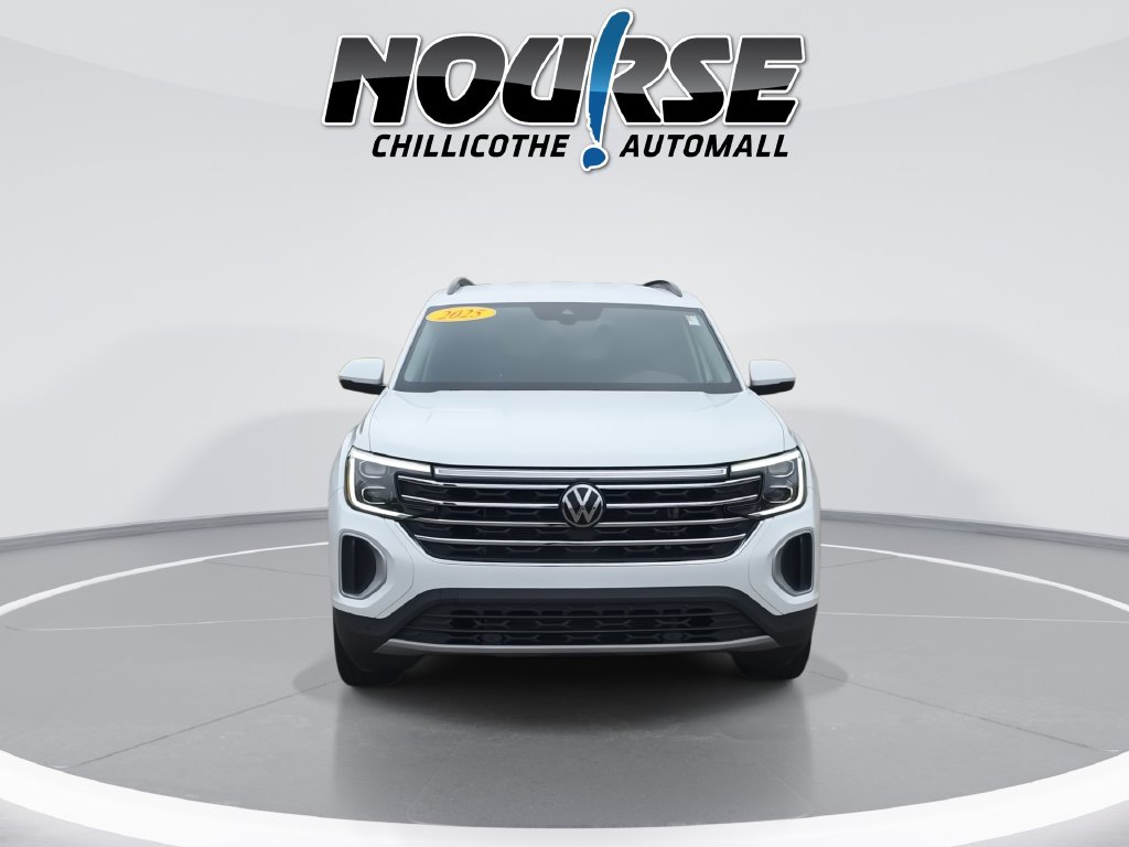 Used 2025 Volkswagen Atlas 2.0T SE w/Technology SUV