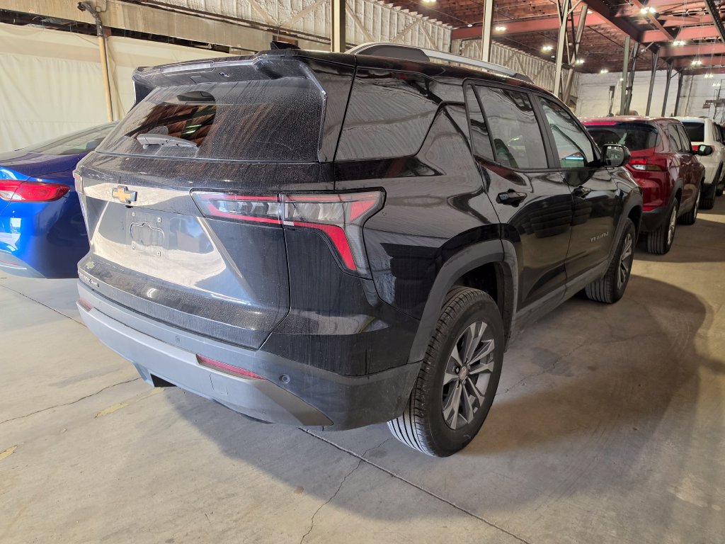 Used 2025 Chevrolet Equinox LT SUV