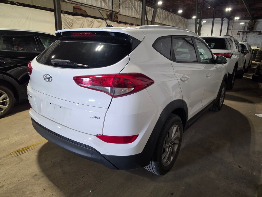 Used 2016 Hyundai Tucson SE with VIN KM8J3CA40GU067694 for sale in Chillicothe, OH