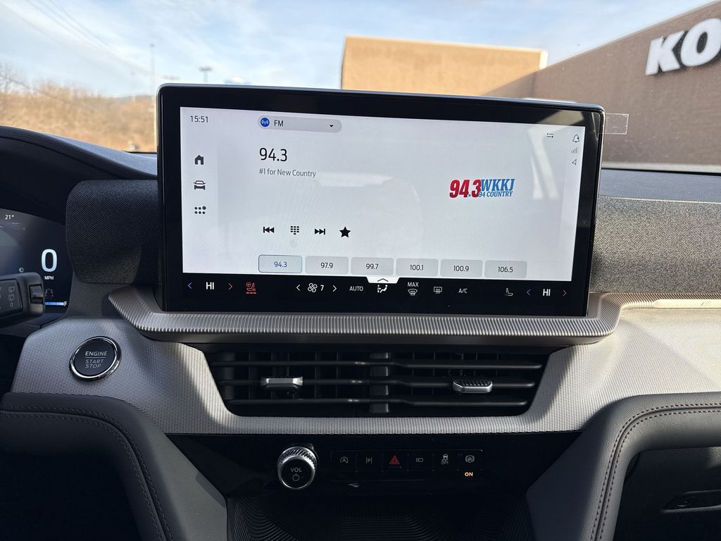 2026 Ford Explorer Active - Photo 12