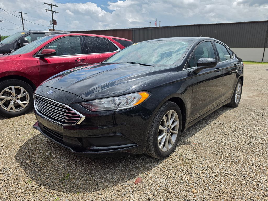 2017 Ford Fusion SE FWD's photo