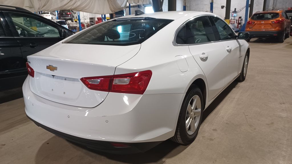 2023 Chevrolet Malibu LS photo 2