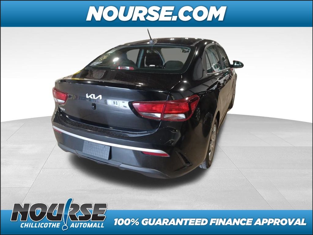 2023 Kia Rio LX photo 2