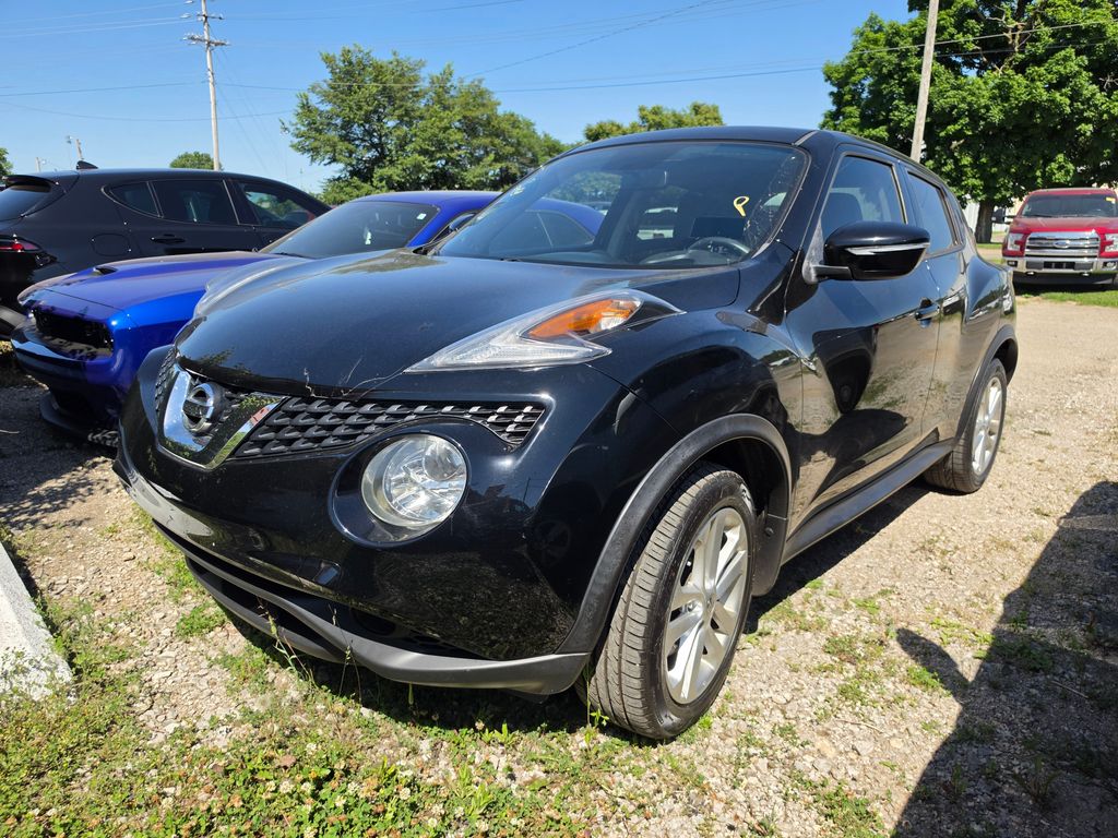 2015 Nissan Juke S FWD CVT's photo
