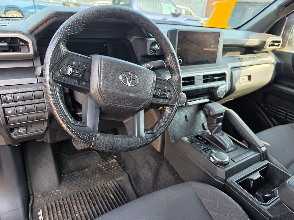 Used 2025 Toyota Tacoma SR Truck