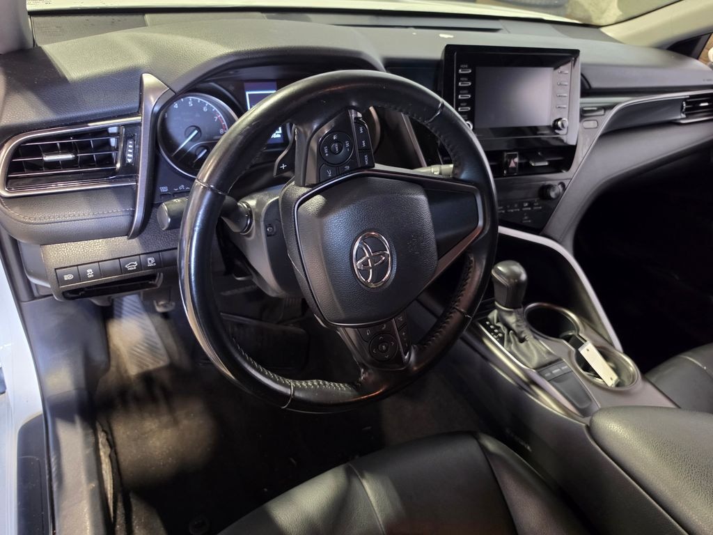 Used 2022 Toyota Camry SE Sedan