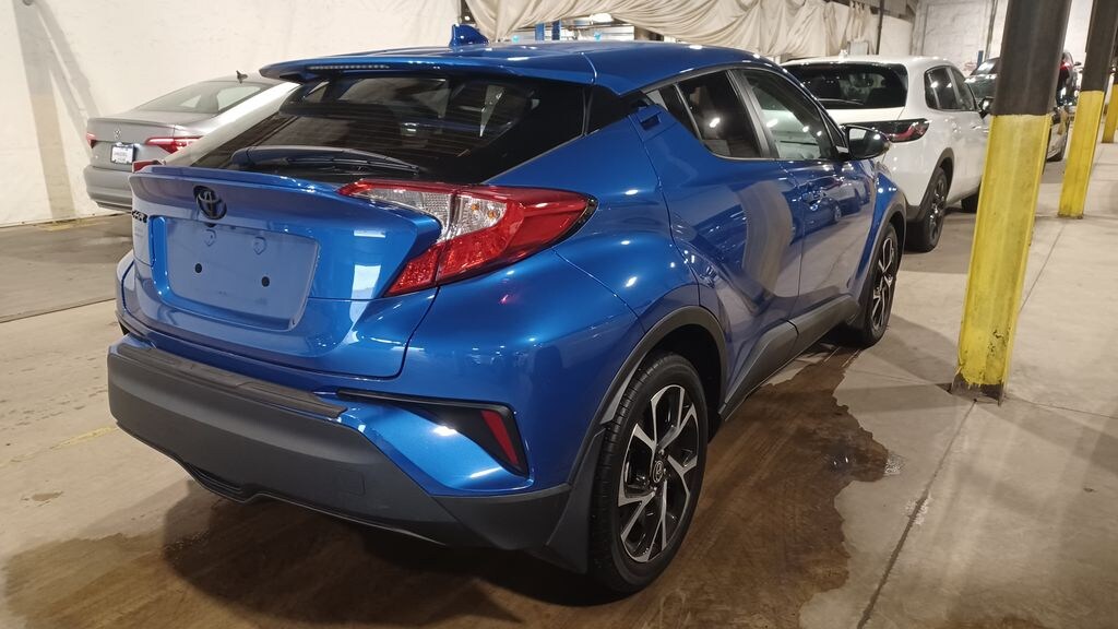 Used 2022 Toyota C-HR XLE SUV