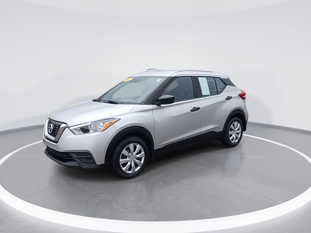 2019 Nissan Kicks S photo 4