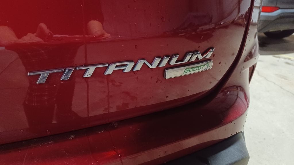 Used 2019 Ford Edge Titanium SUV