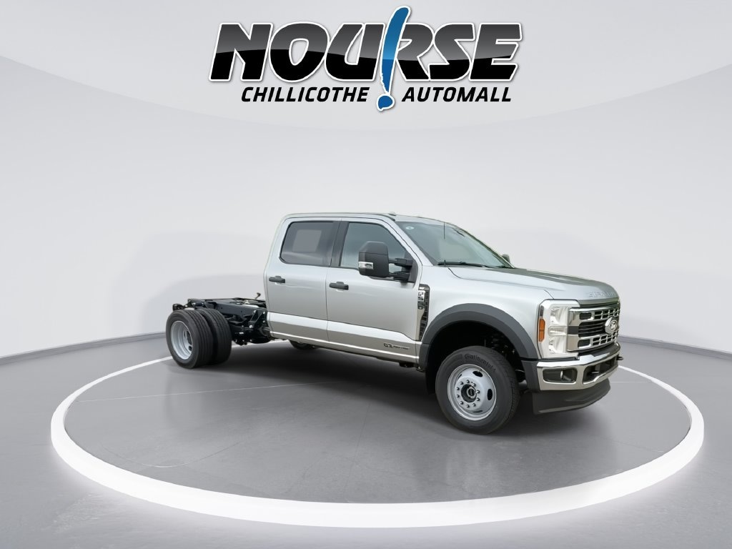 New 2027 Ford F-550 Chassis XLT Truck Crew Cab