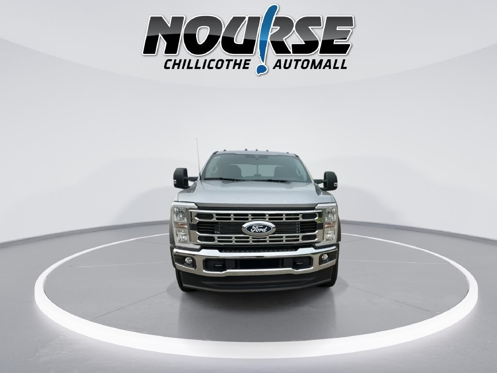 New 2027 Ford F-550 Chassis XLT Truck Crew Cab
