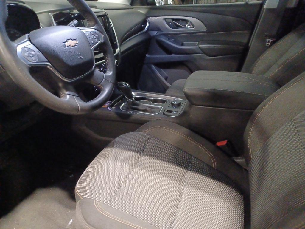 2018 Chevrolet Traverse photo 3
