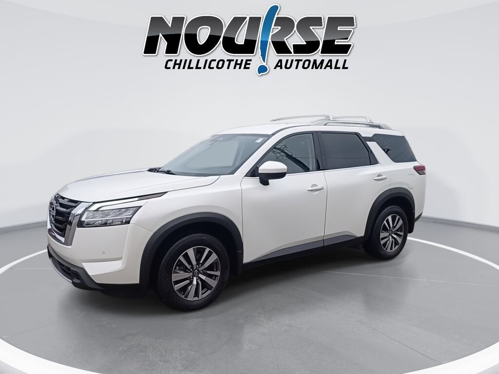 Used 2024 Nissan Pathfinder SL SUV