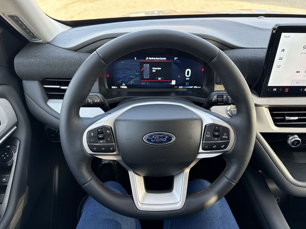 2026 Ford Explorer Active - Photo 11