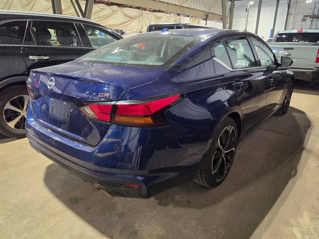 Used 2024 Nissan Altima 2.5 SR Sedan