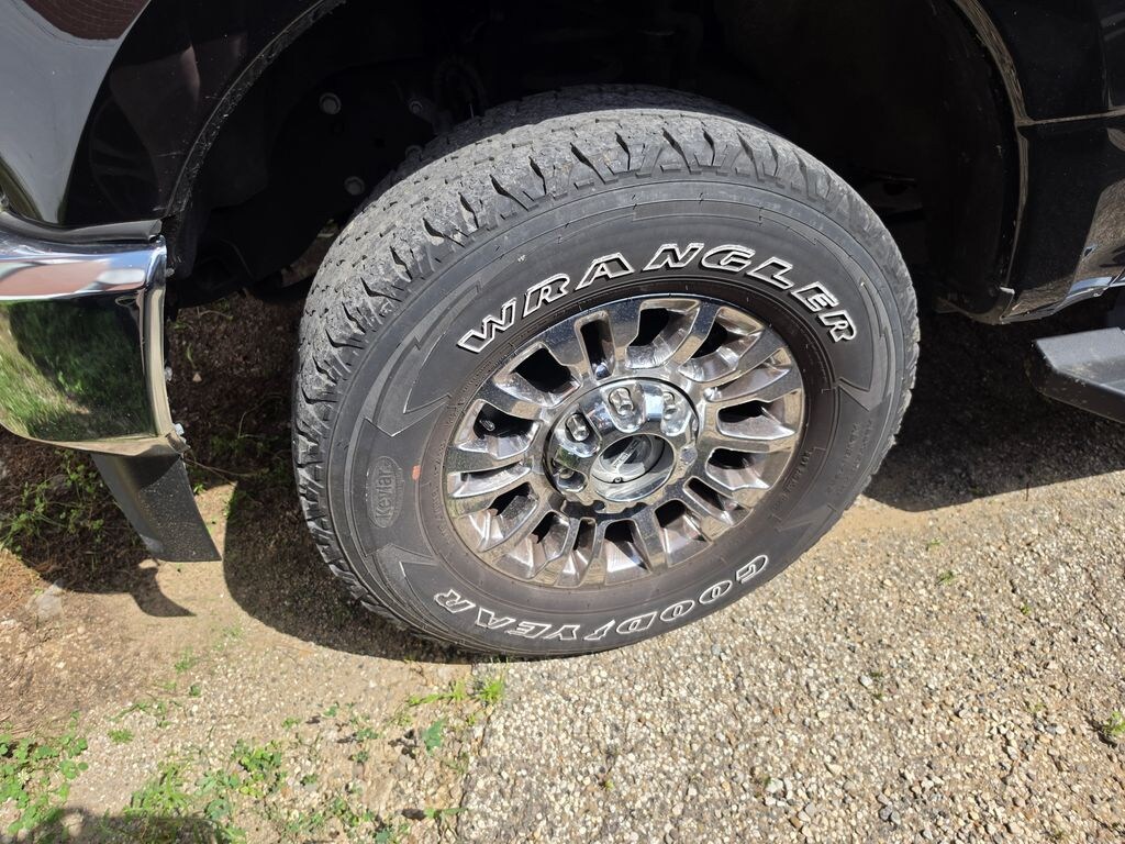 Used 2021 Ford F-250SD XLT Truck
