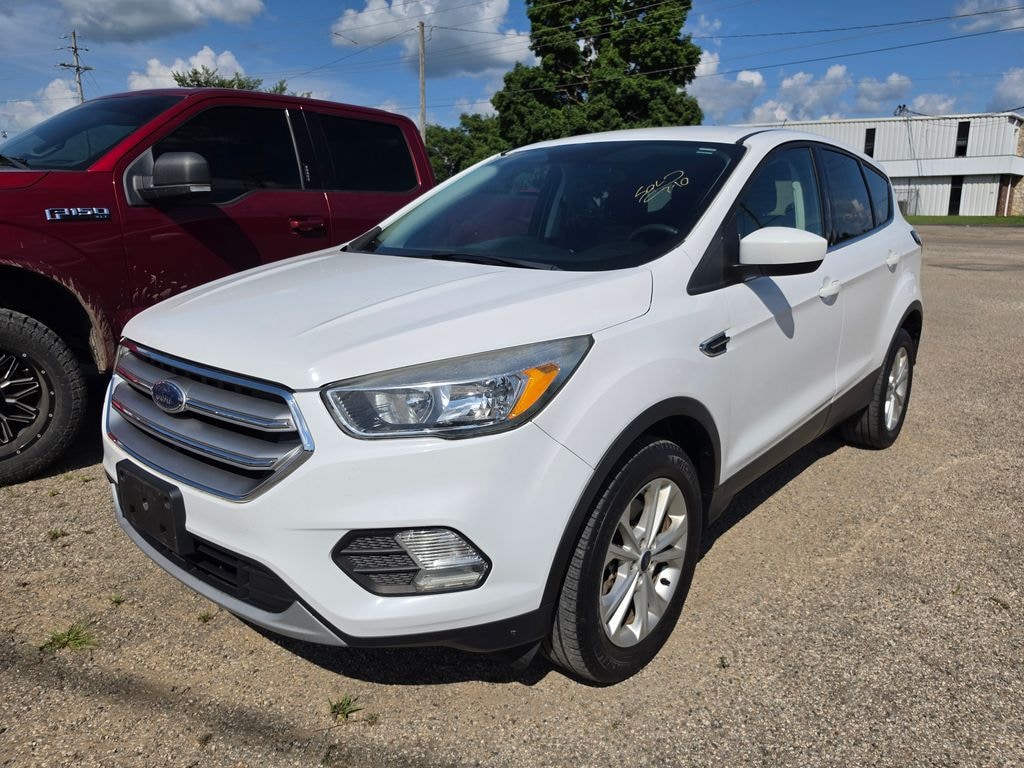 Used 2017 Ford Escape SE SUV