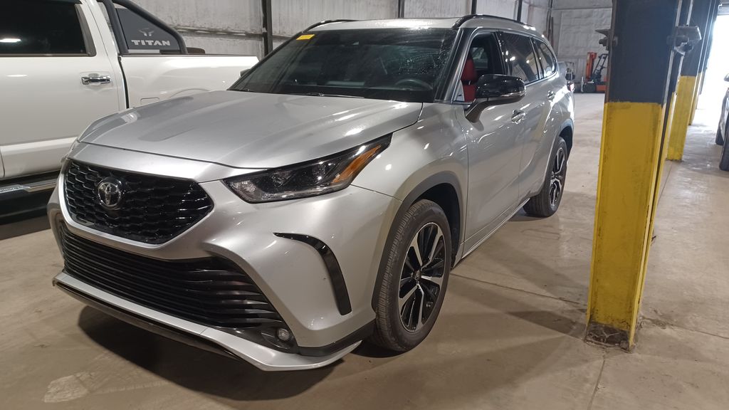 2021 Toyota Highlander SUV 