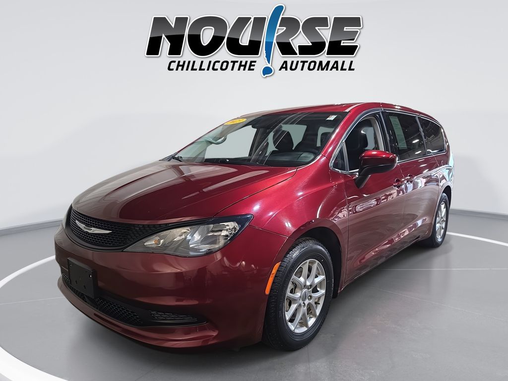 2023 Chrysler Voyager