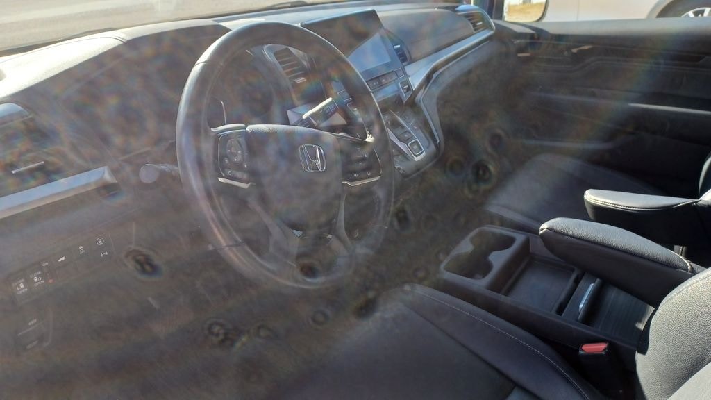 Used 2022 Honda Odyssey Touring Minivan/Van
