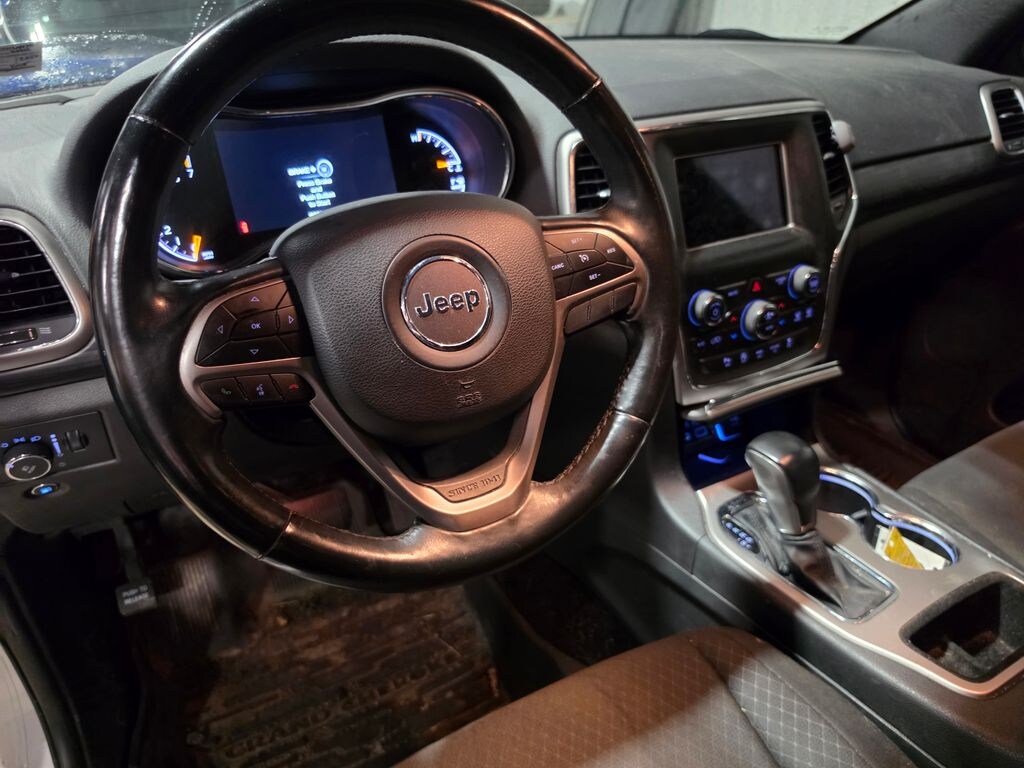 Used 2019 Jeep Grand Cherokee Laredo E SUV
