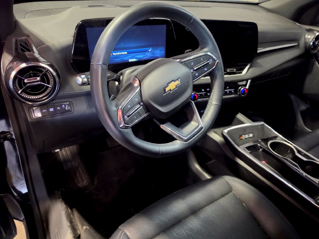 Used 2025 Chevrolet Equinox LT SUV