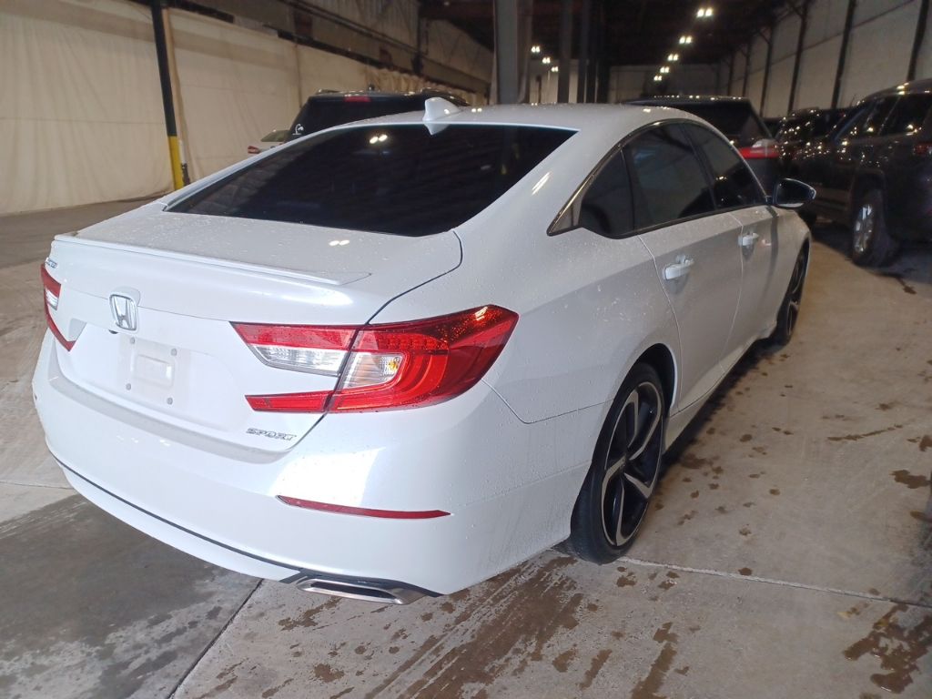 2020 Honda Accord Sport photo 2