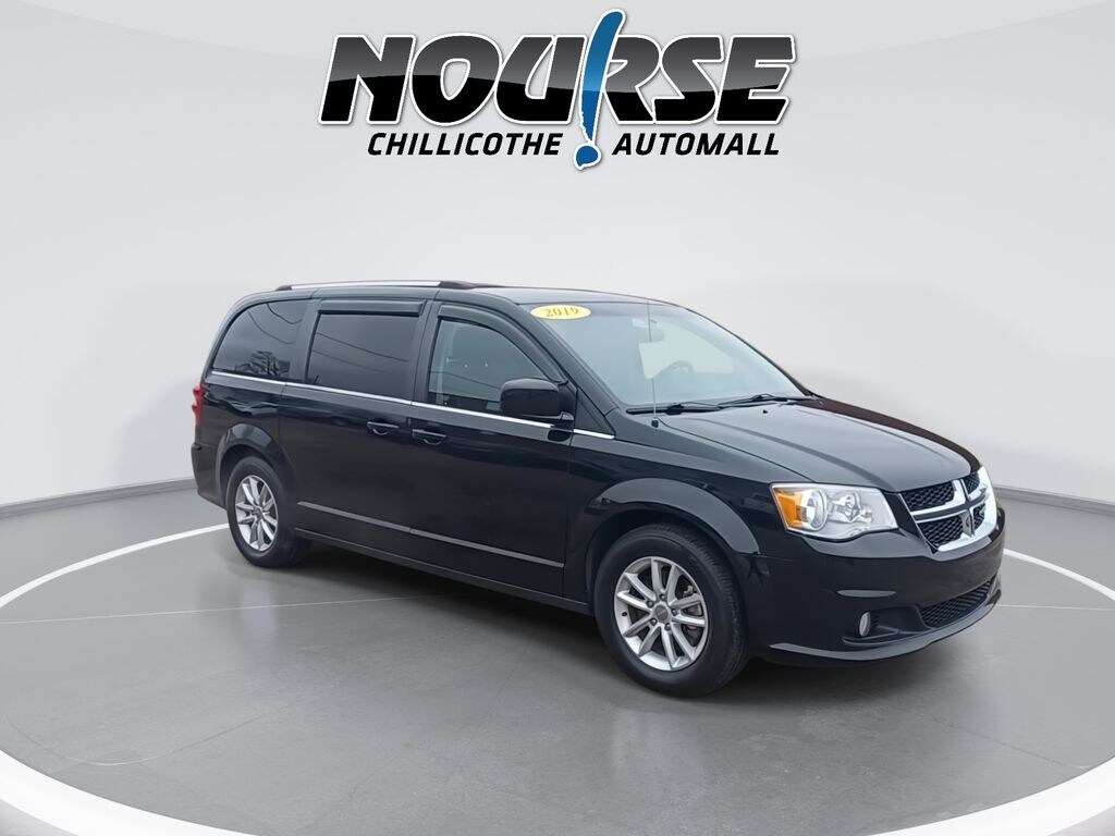 Used 2019 Dodge Grand Caravan SXT Minivan/Van
