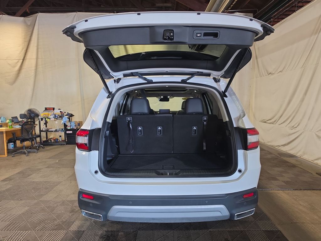 2024 Honda Pilot Touring - Photo 21
