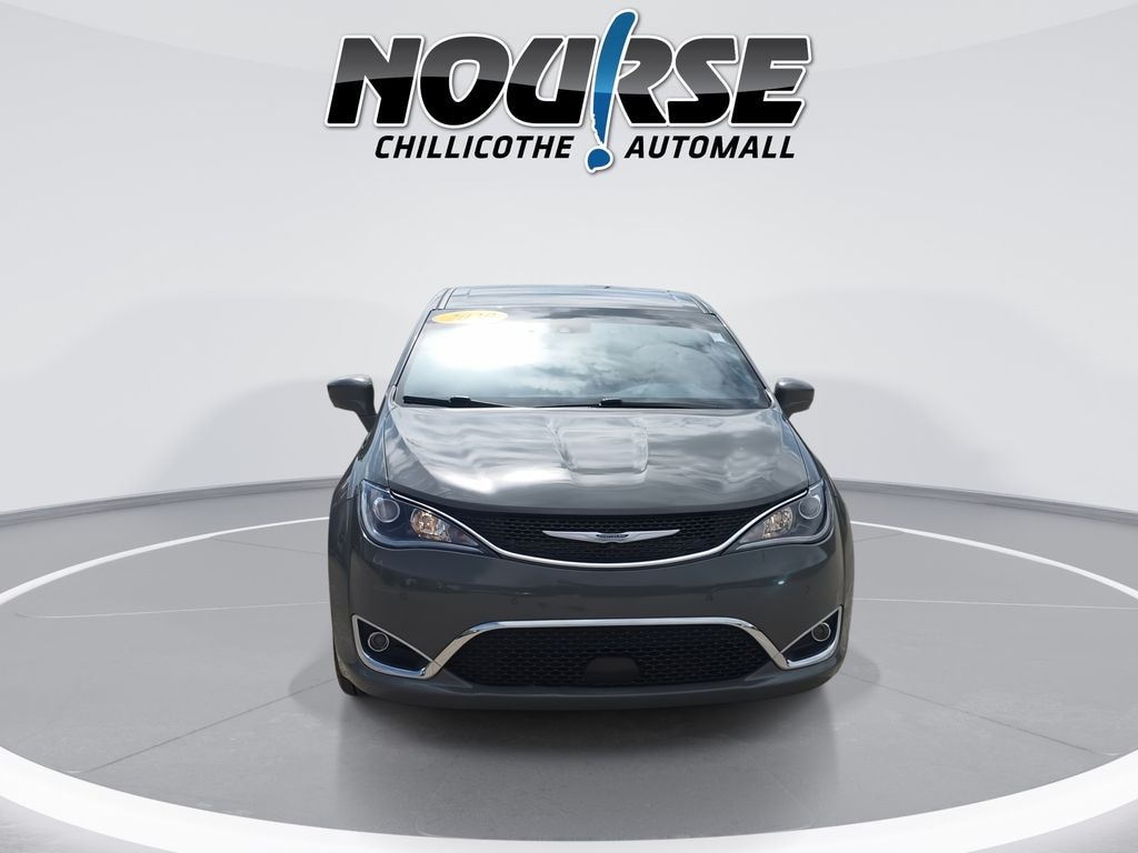 Used 2020 Chrysler Pacifica Touring Minivan/Van