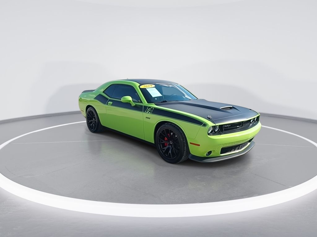 2019 Dodge Challenger R/T Scat Pack photo 2