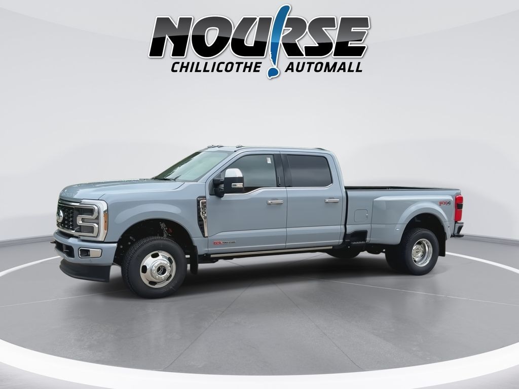 New 2026 Ford F-350 Platinum Truck Crew Cab