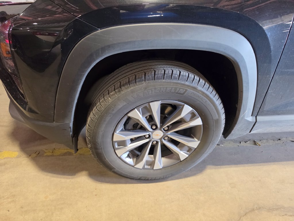 Used 2025 Chevrolet Equinox LT SUV
