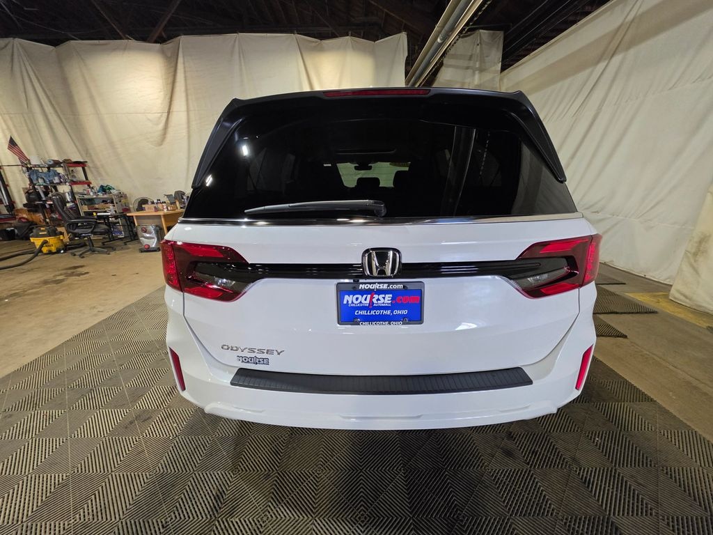 Certified 2025 Honda Odyssey EX-L Minivan/Van