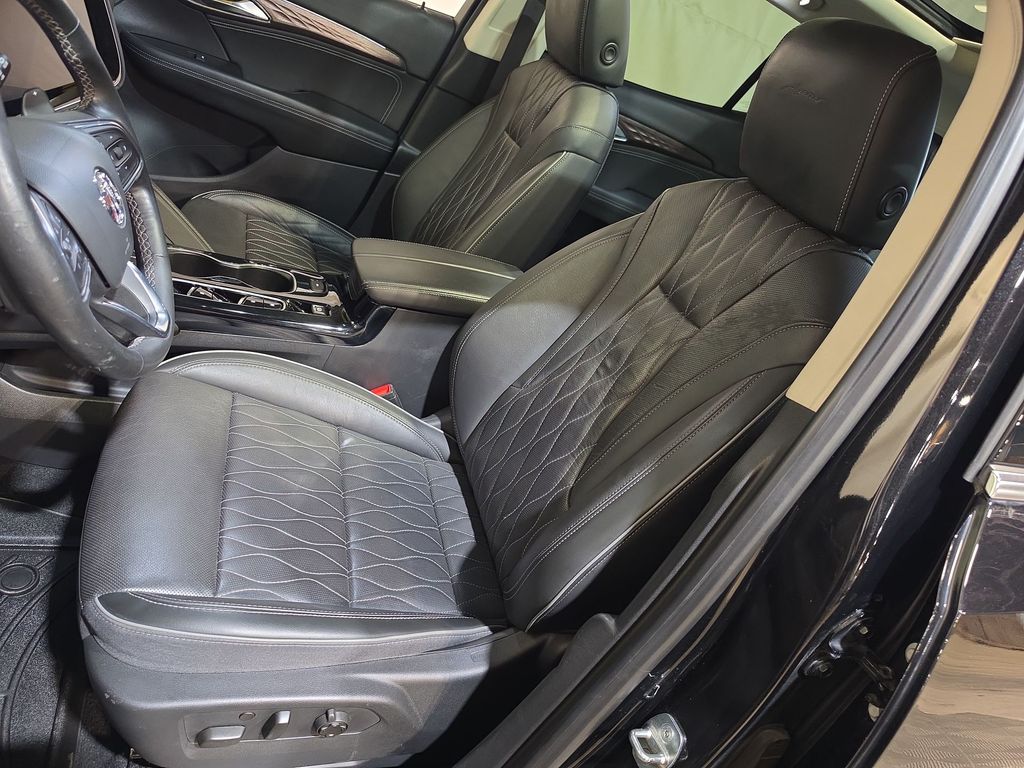 2021 Buick Envision Avenir - Photo 13