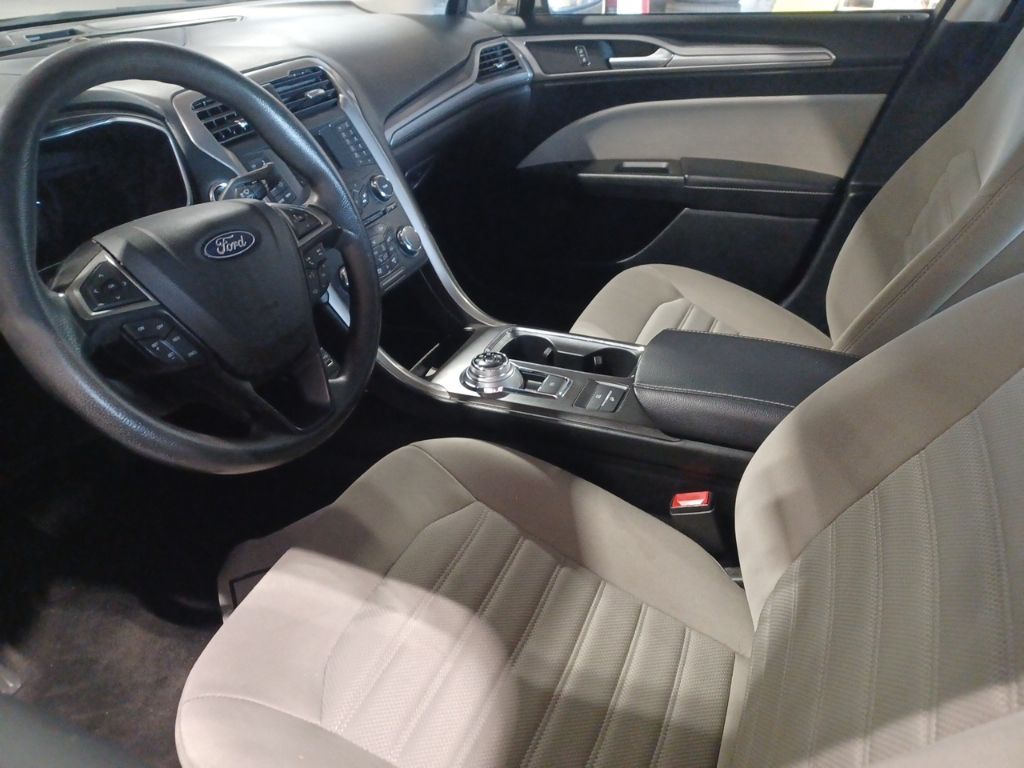 2018 Ford Fusion Hybrid S photo 3