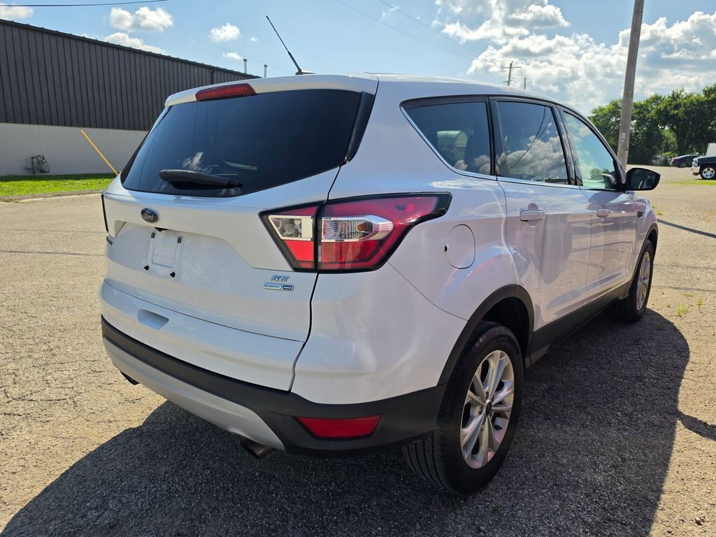 Used 2017 Ford Escape SE SUV