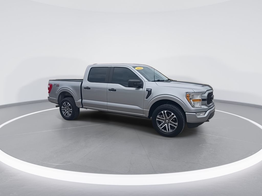 2021 Ford F-150 XL photo 2