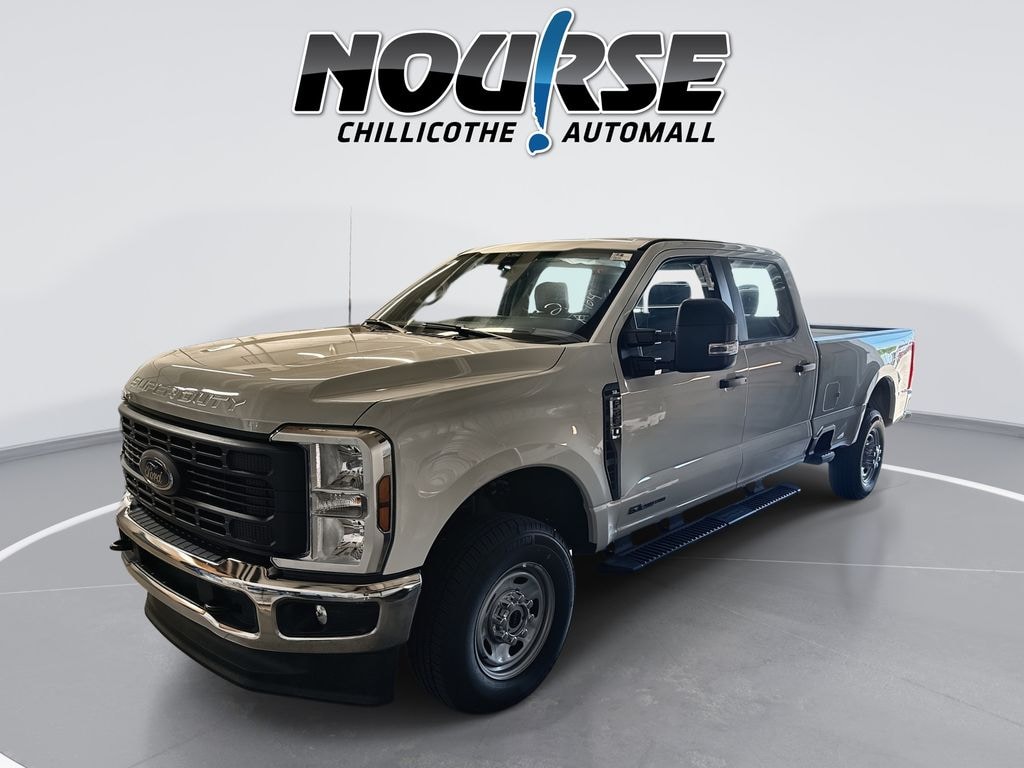 New 2026 Ford F-350 XL Truck Crew Cab