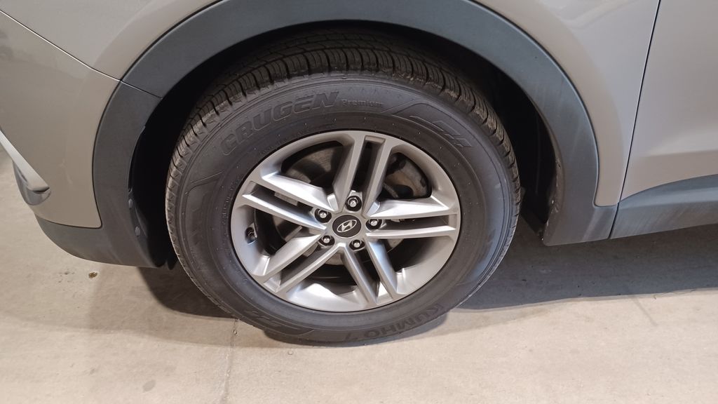 2018 Hyundai Santa Fe Sport Base photo 3